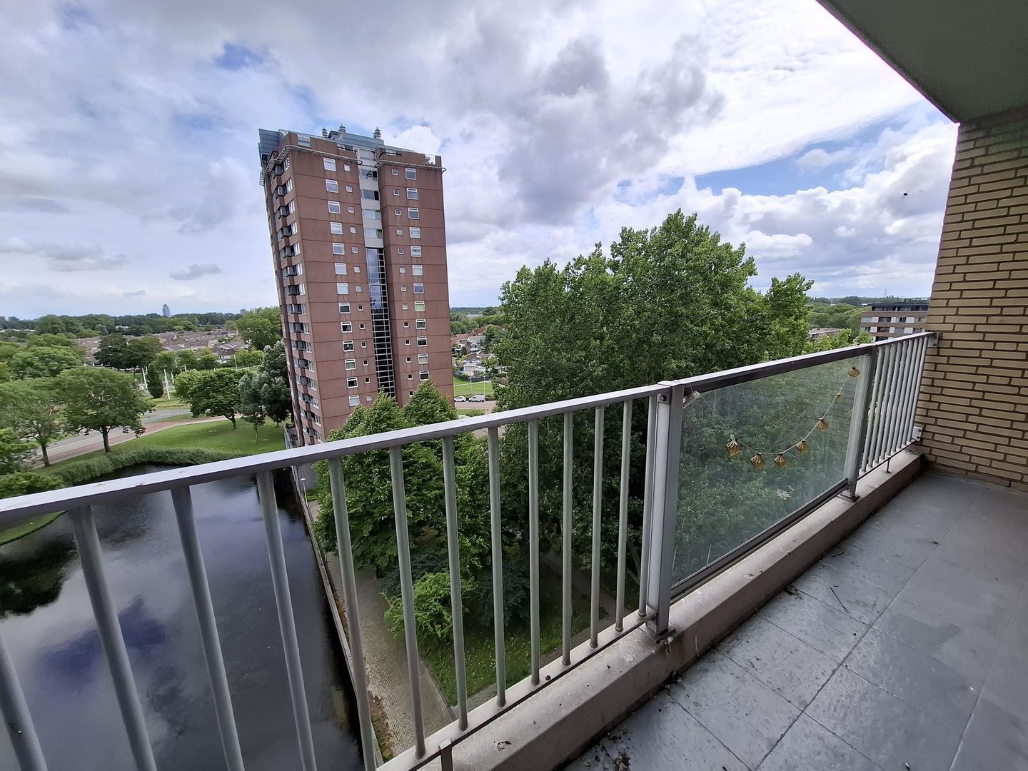 Foto 10 van Veenoord 452