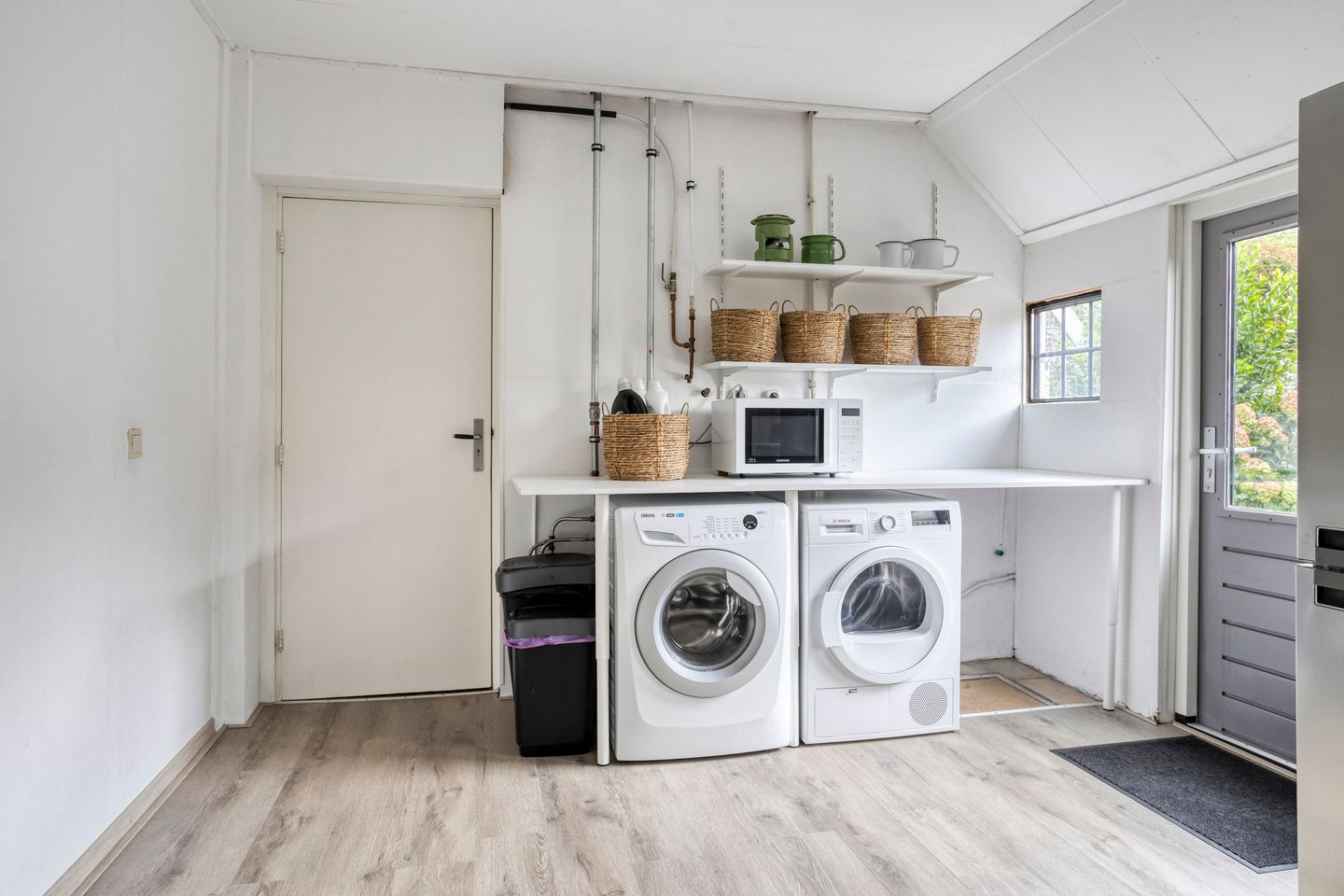 Foto 25 van Kanaalweg 76