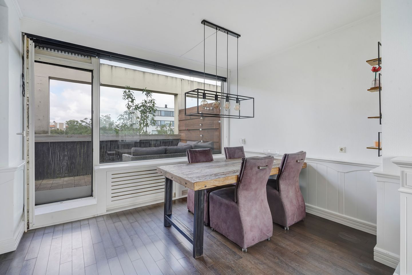 Photo 10 of Leyweg 826