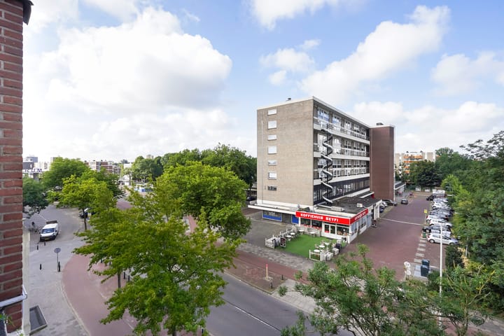 Foto 14 van Leyweg 826