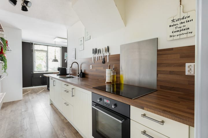 Foto 15 van Ruskenstukken 24