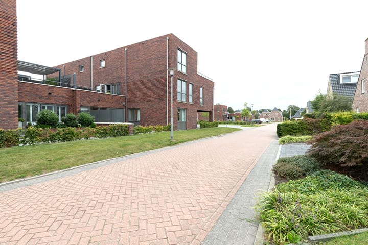 Foto 10 van Oldekerkermeer 29