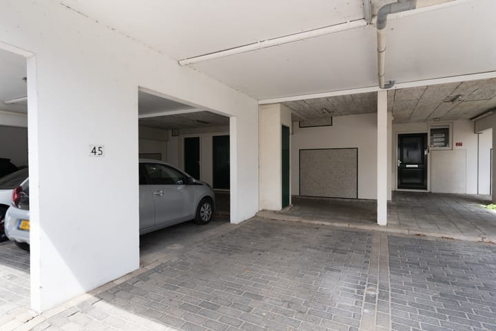 Foto 28 van Puttenstein 45