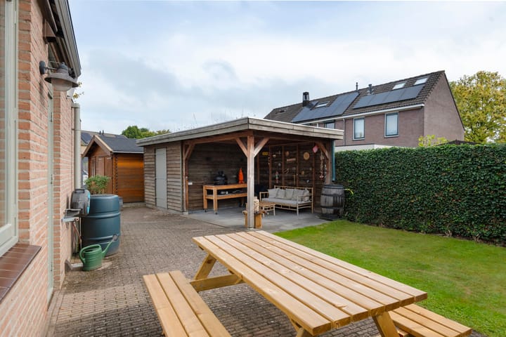 Foto 32 van Maasstraat 37