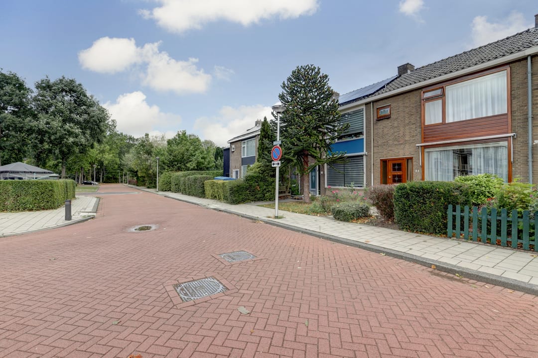 Foto 22 van Lobeliaplein 31