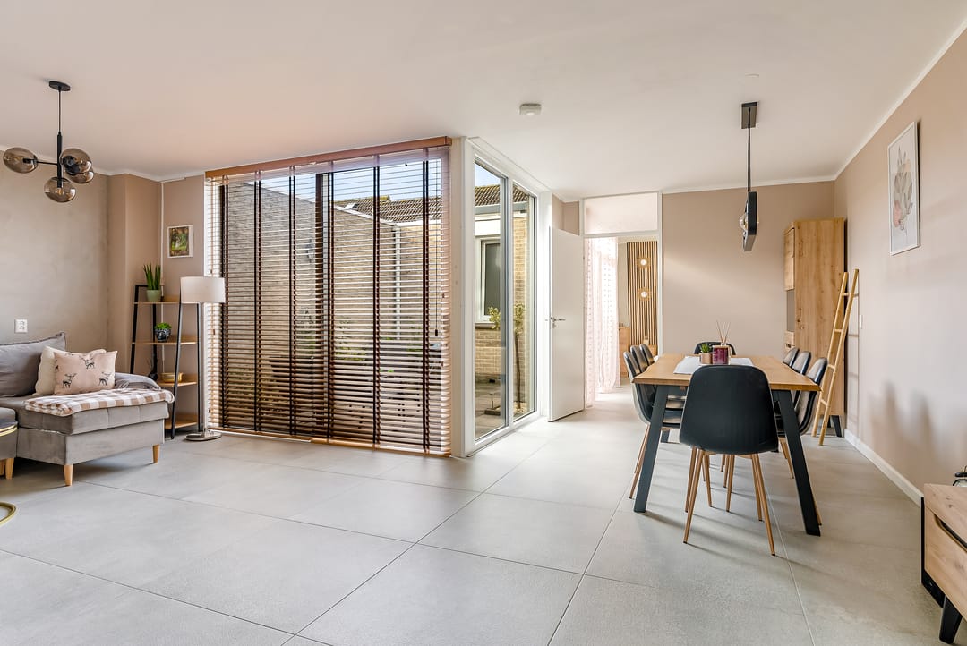 Foto 13 van Zonnebloemweg 28