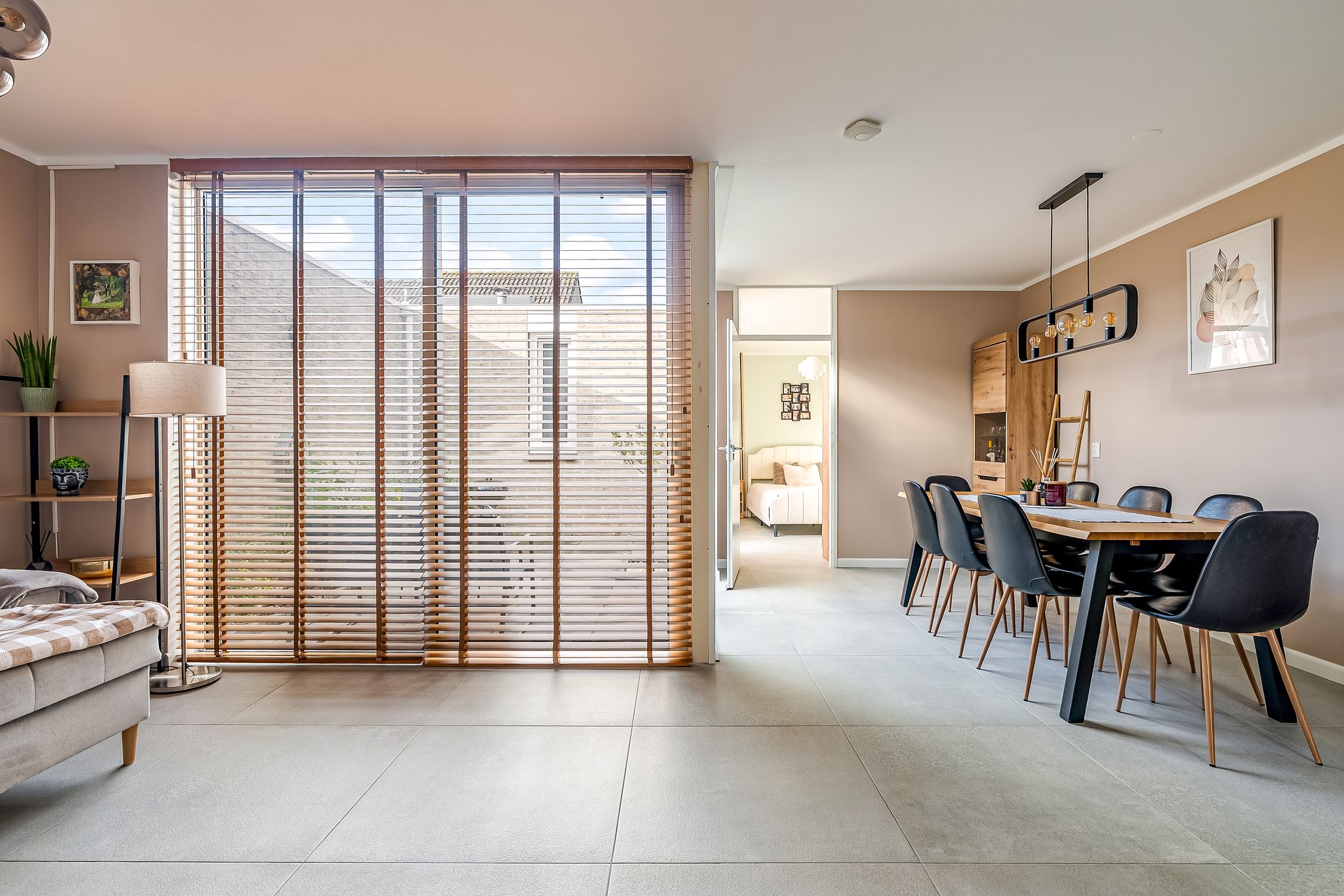 Foto 18 van Zonnebloemweg 28