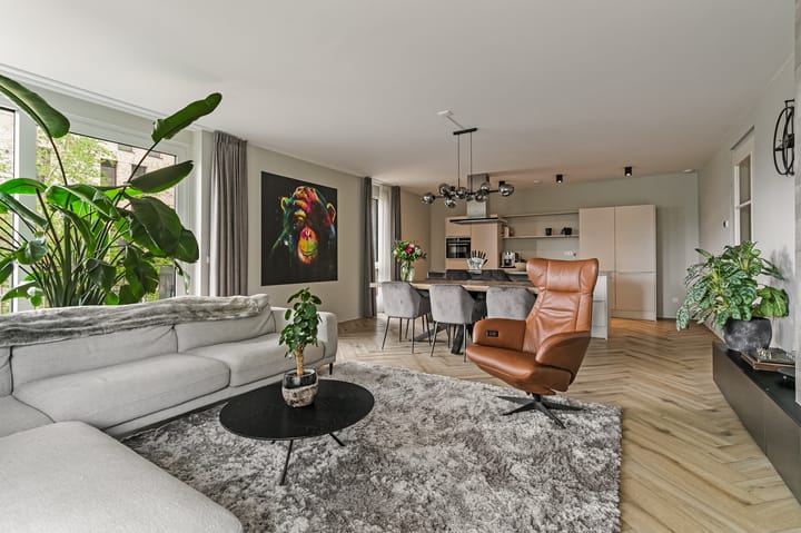 Foto 8 van Faas Wilkesstraat 303