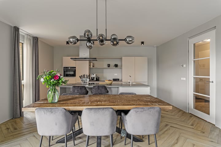 Foto 13 van Faas Wilkesstraat 303