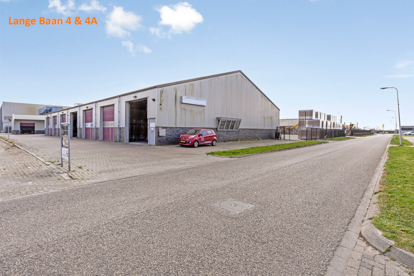 View photo 1 of Lange Baan 4