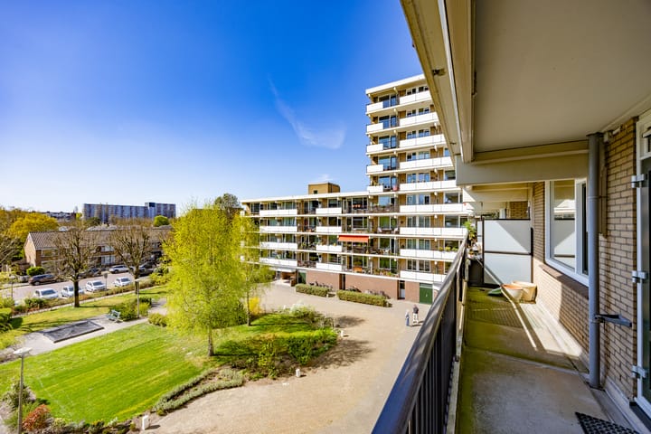 Foto 6 van Hammarskjöldlaan 591