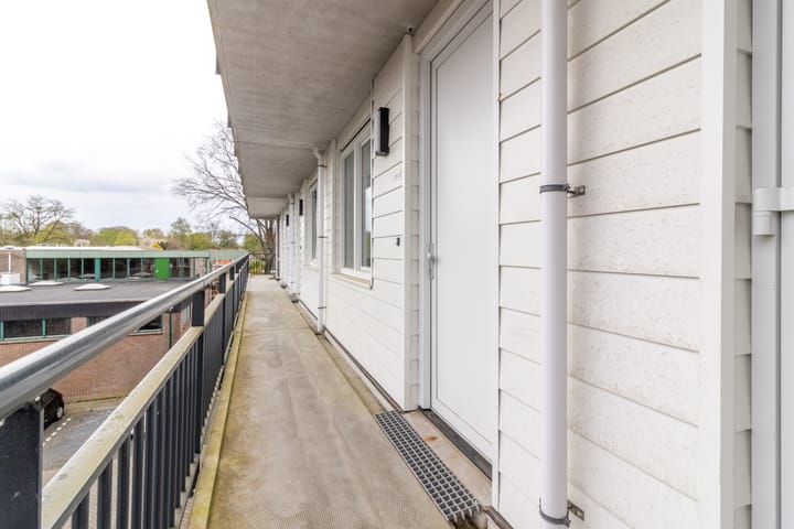 Photo 2 of Weegbreestraat 205-C28