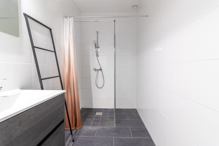 Photo 7 of Weegbreestraat 205-C28