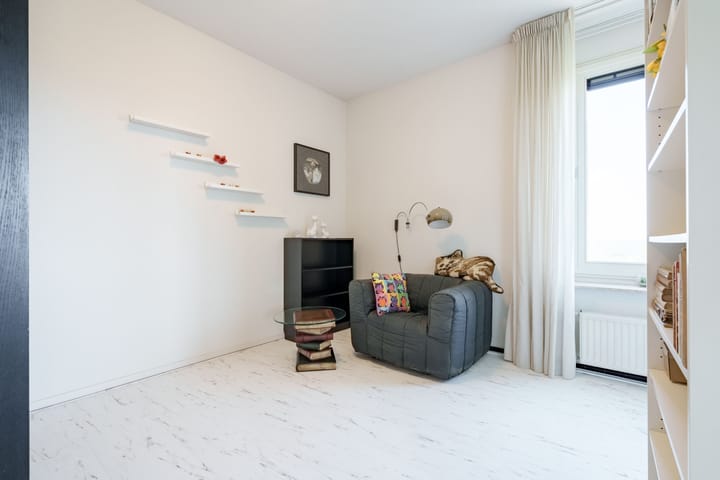 Foto 12 van Generaal Foulkesweg 379