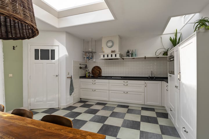 Foto 15 van Kennemerstraatweg 166