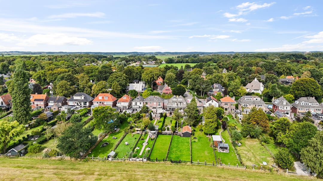 Photo 32 of Kennemerstraatweg 166