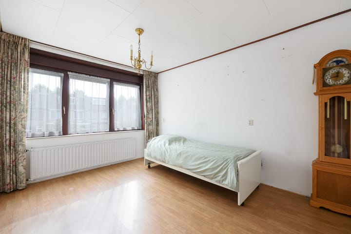 Foto 16 van Meidoornlaan 17