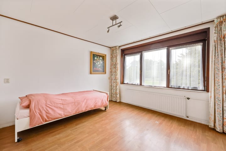 Foto 17 van Meidoornlaan 17