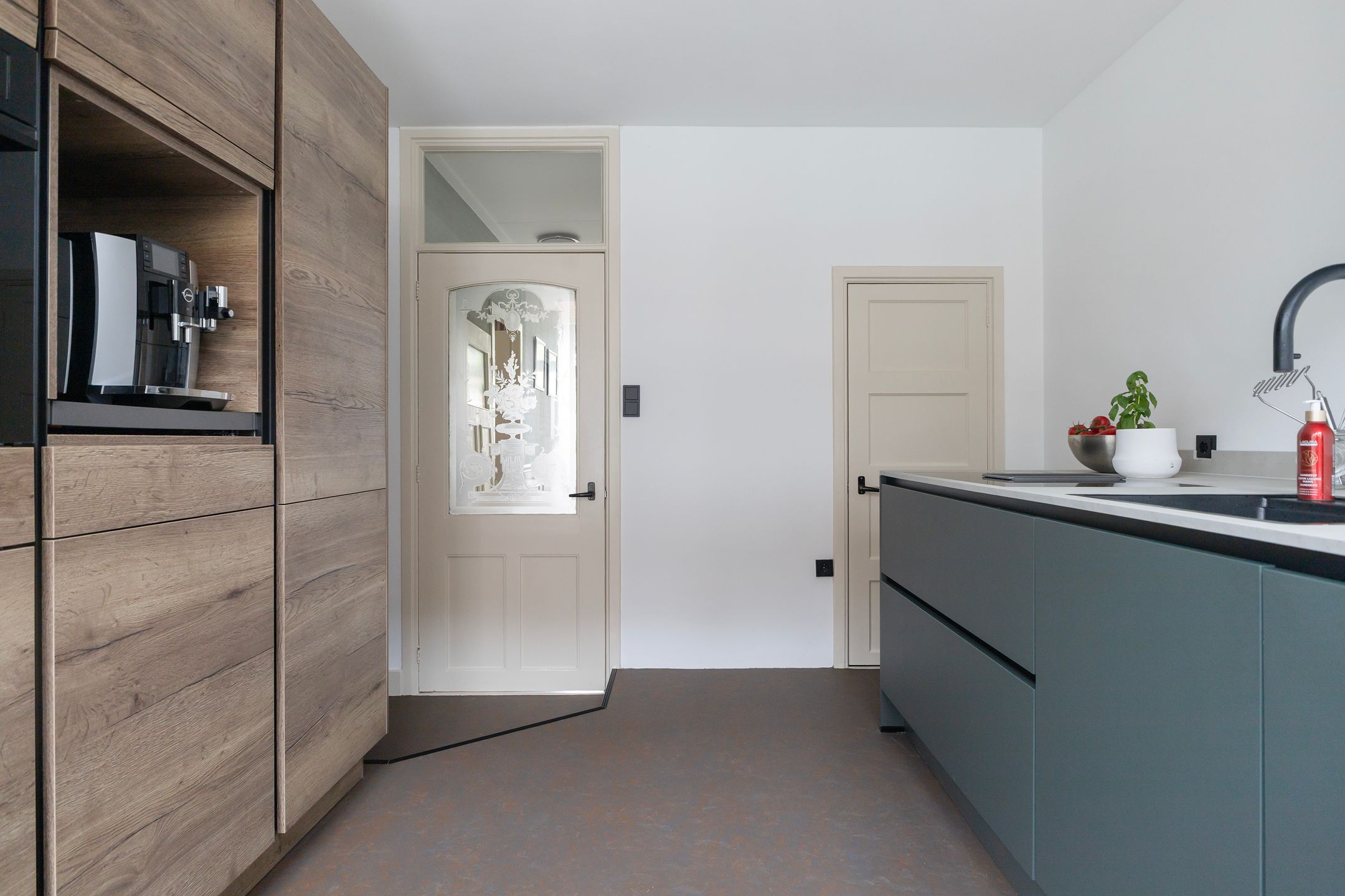 Foto 24 van Kloostersingel 9