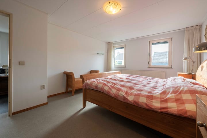 Photo 38 of Timberwolfstraat 13