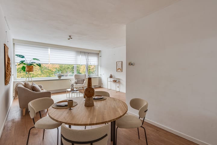 Foto 2 van Admiraal de Ruyterlaan 30