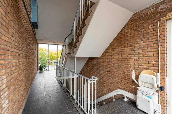 Foto 29 van Admiraal de Ruyterlaan 30