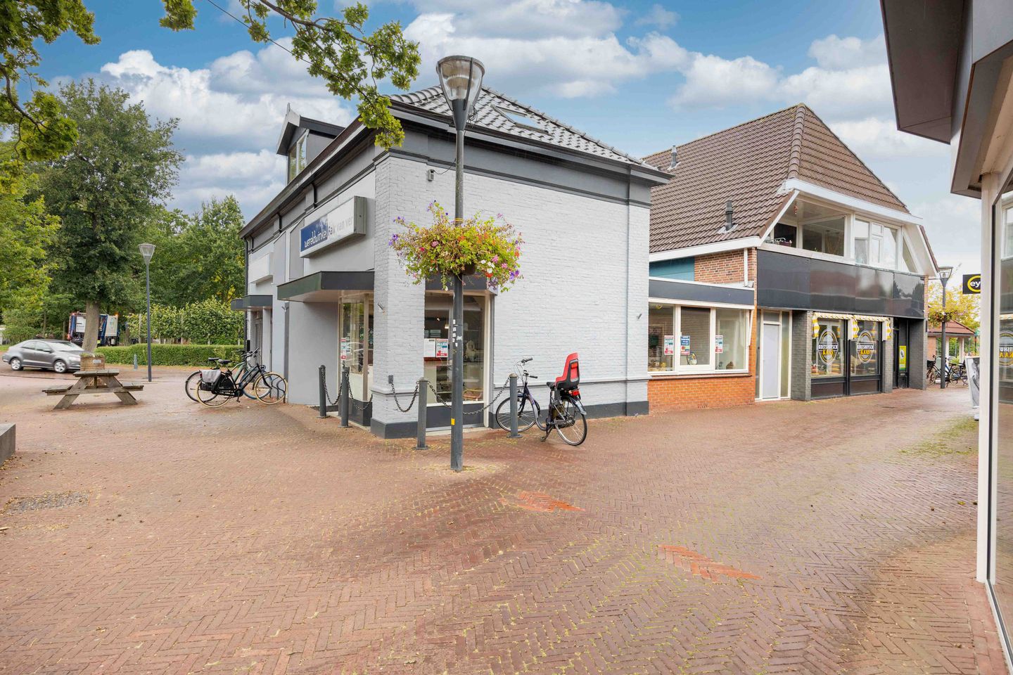 View photo 5 of Hoofdstraat 33