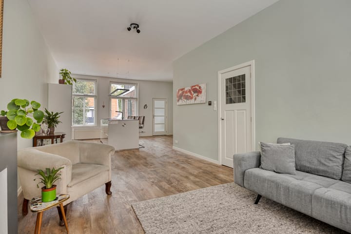 Foto 56 van Hoefstraat 42