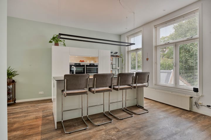 Foto 62 van Hoefstraat 42