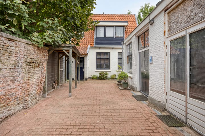 Foto 42 van Hoefstraat 42