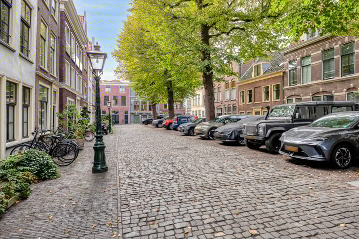 Foto 97 van Hoefstraat 42