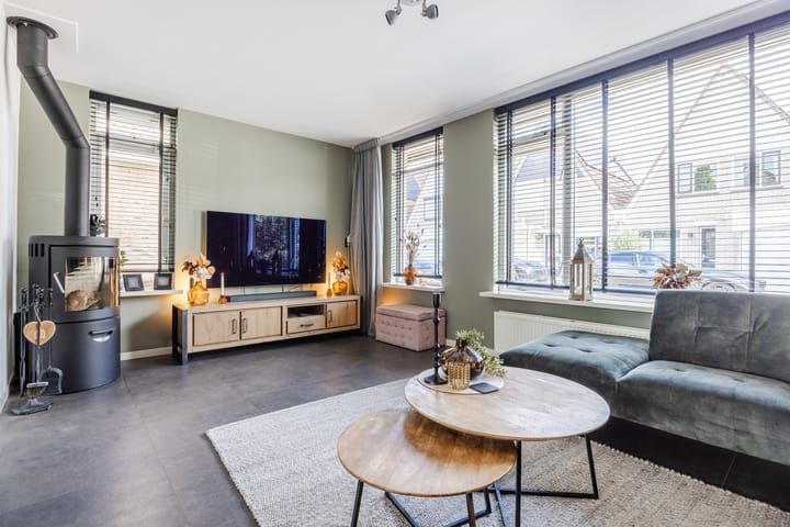 Foto 4 van Debussystraat 39