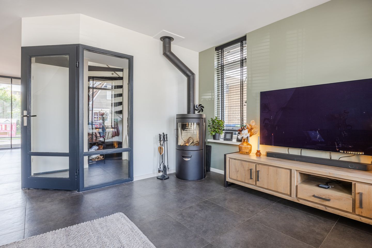 Foto 5 van Debussystraat 39