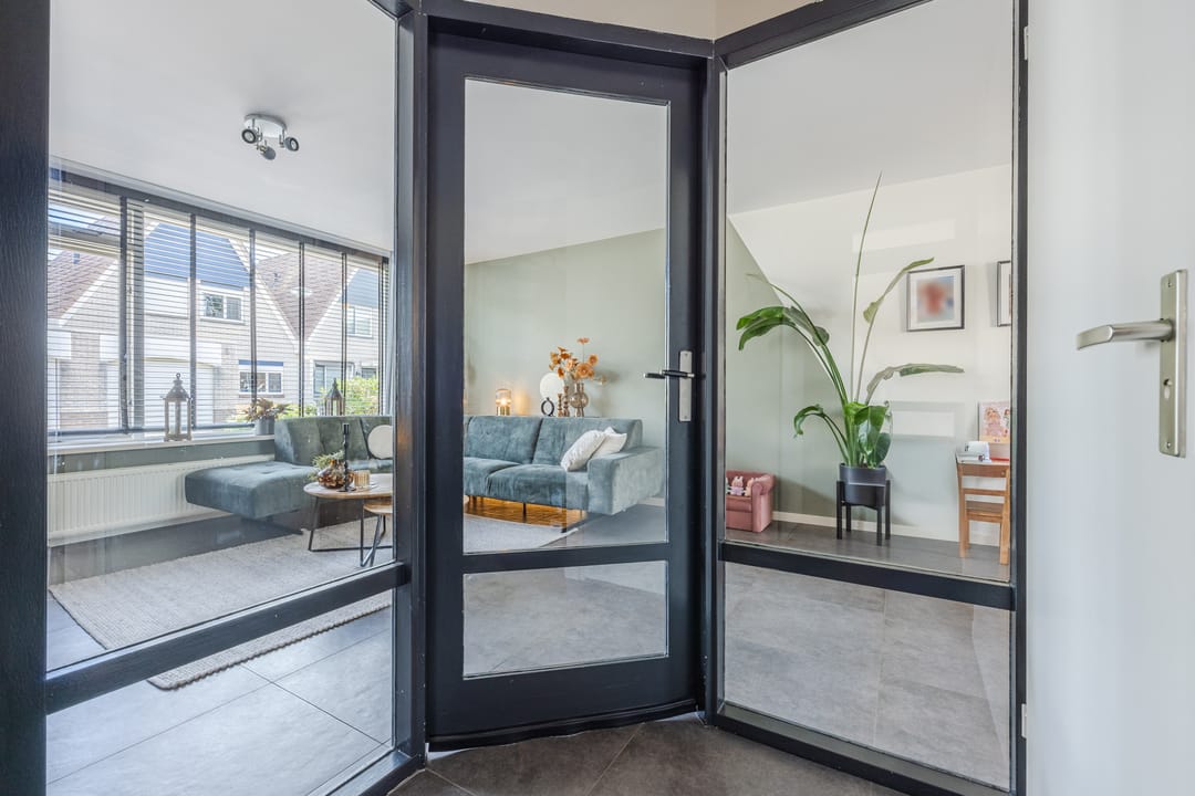 Foto 16 van Debussystraat 39