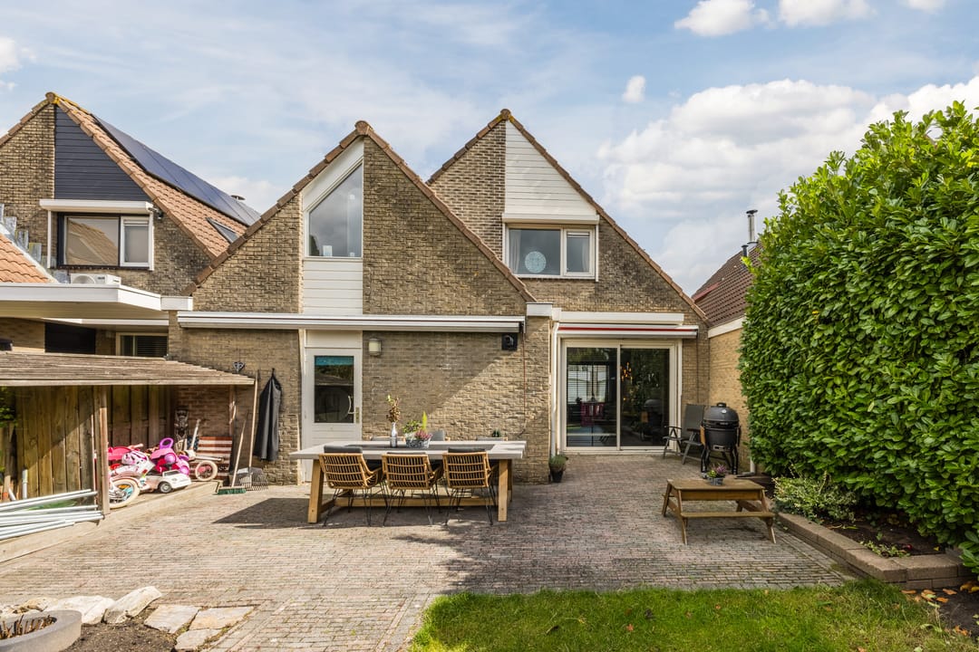 Foto 38 van Debussystraat 39