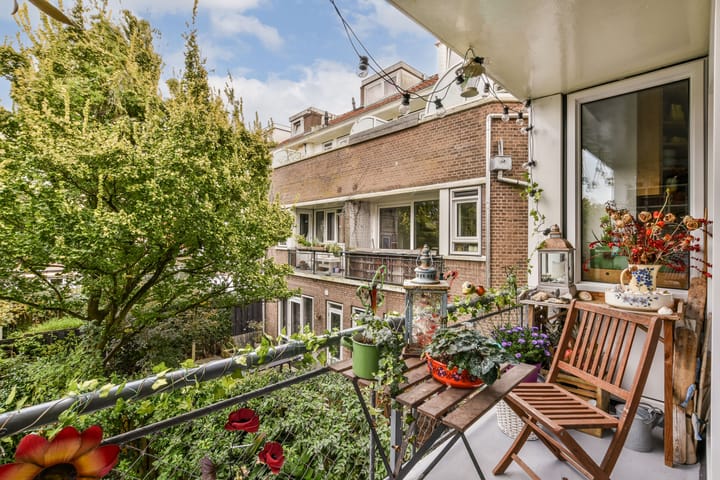 Foto 8 van Middenweg 321