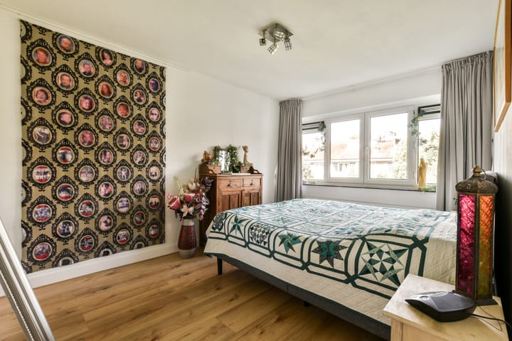 Foto 13 van Middenweg 321