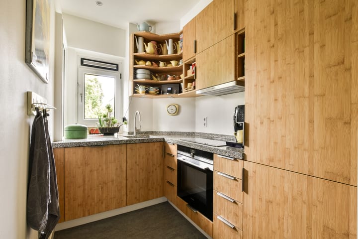 Foto 10 van Middenweg 321