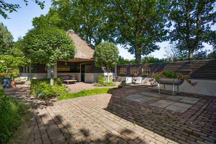 Foto 64 van Vleutstraat 1