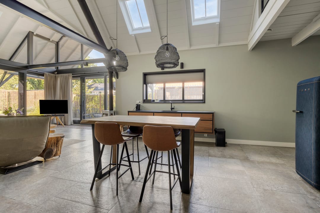 Photo 16 of Heuvelenweg 44-A