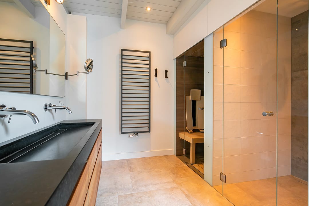 Photo 26 of Heuvelenweg 44-A