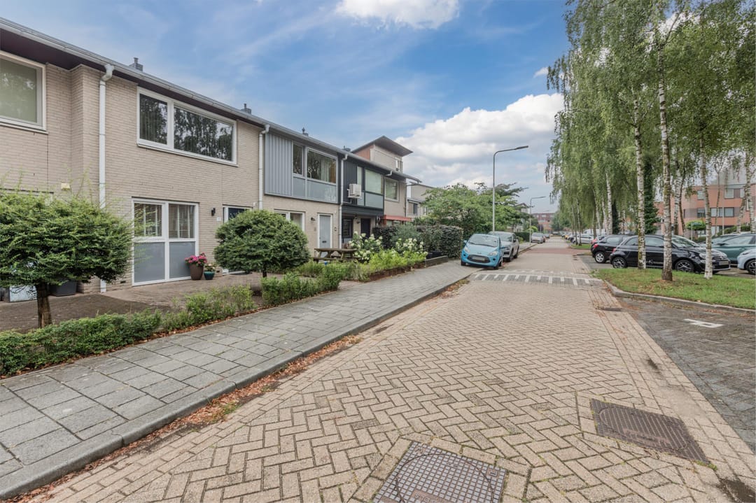 Foto 8 van Charles Dickensstraat 19