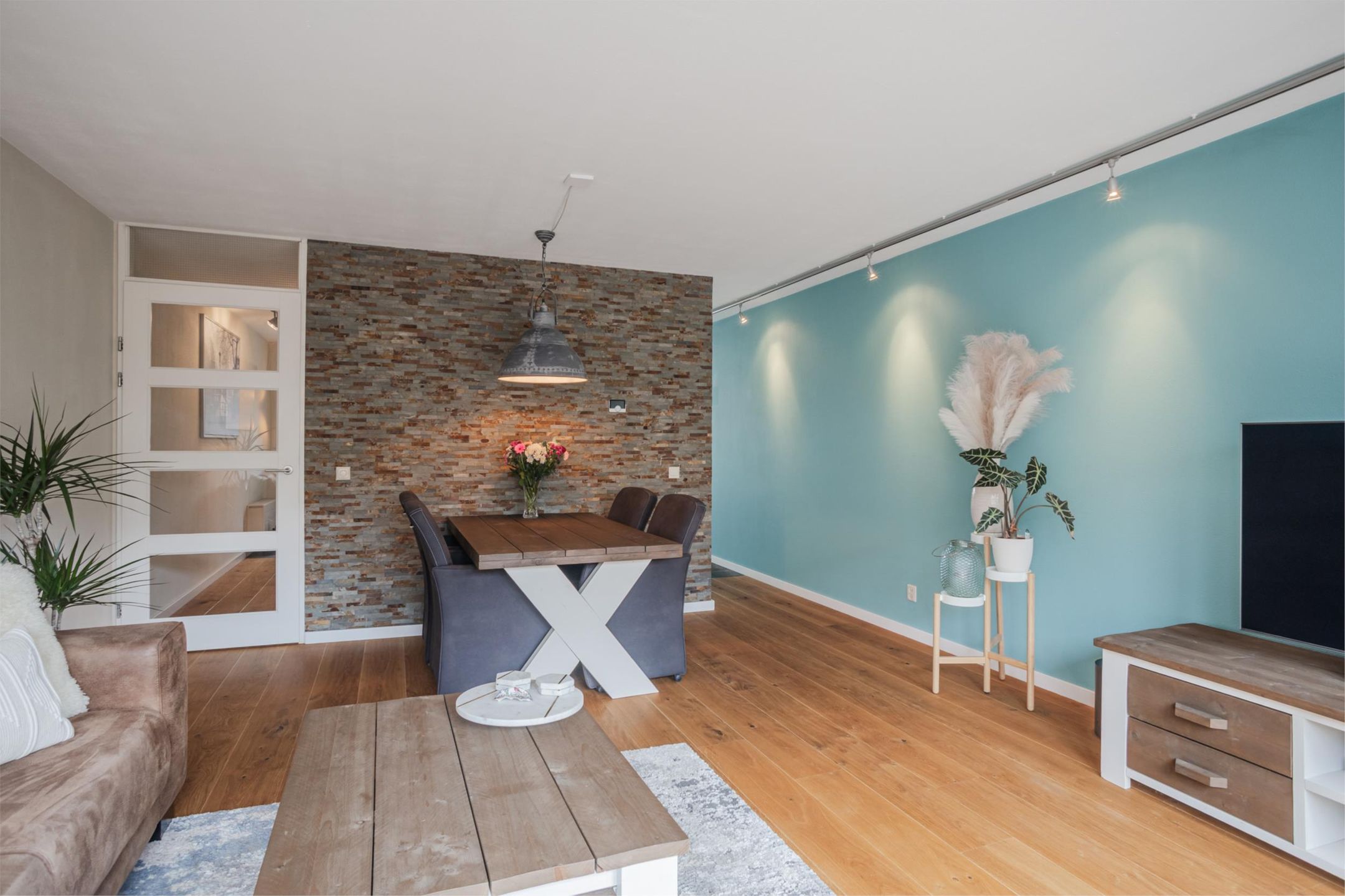 Foto 15 van Charles Dickensstraat 19