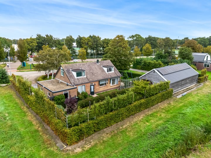 Foto 2 van Vennewatersweg 10