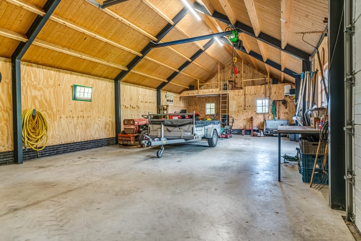 Foto 29 van Vennewatersweg 10