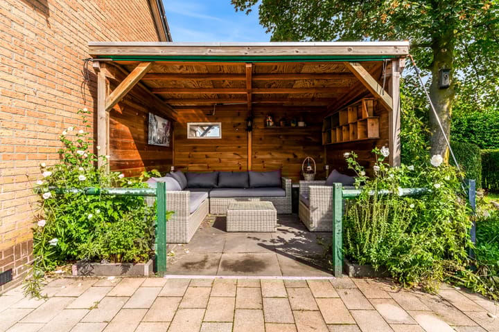 Foto 38 van Vennewatersweg 10