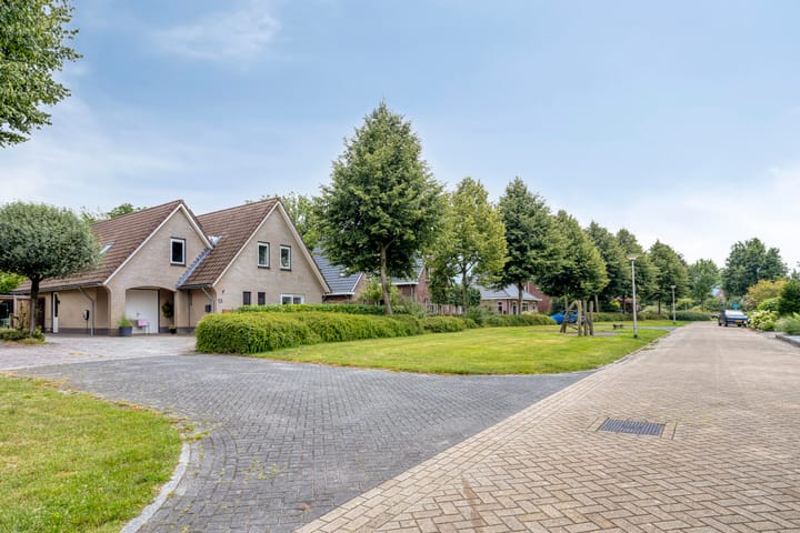 Foto 4 van Lange Hout 13