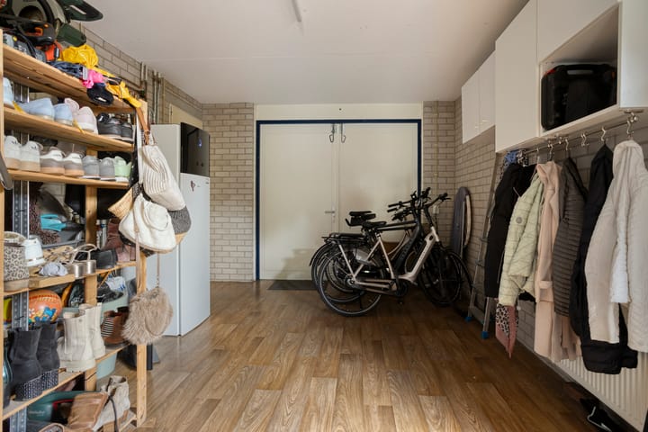 Foto 28 van Lange Hout 13