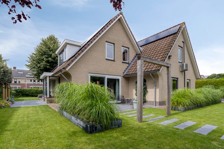 Foto 60 van Lange Hout 13