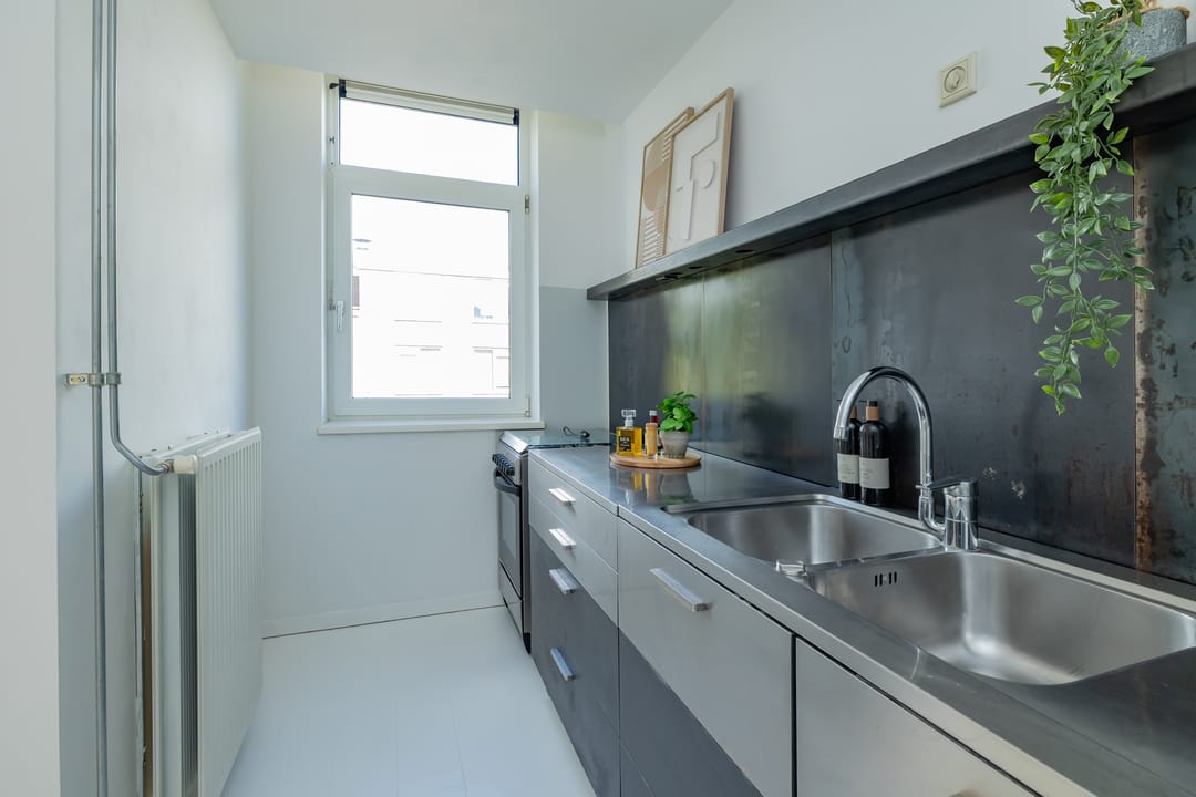 Foto 17 van Joan Melchior Kemperstraat 62-3